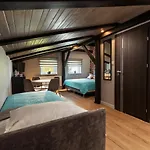 Toscania-check In 24h Bed & Breakfast