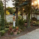 Toscania-check In 24h 3* Poznan