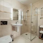 Toscania-check In 24h